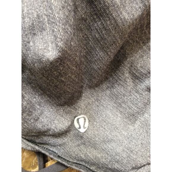 Lululemon Tank Top Sz 2 Black Gray 2 In 1 Activewear Sport Bra Shirt Drape Back - Picture 8 of 8